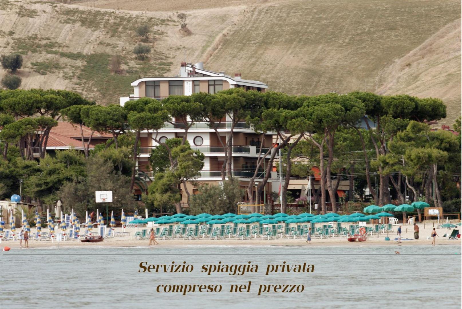 Hotel Astoria Pineto Kültér fotó